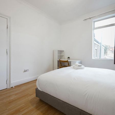 Stratford Double Rooms - 29 London Ngoại thất bức ảnh