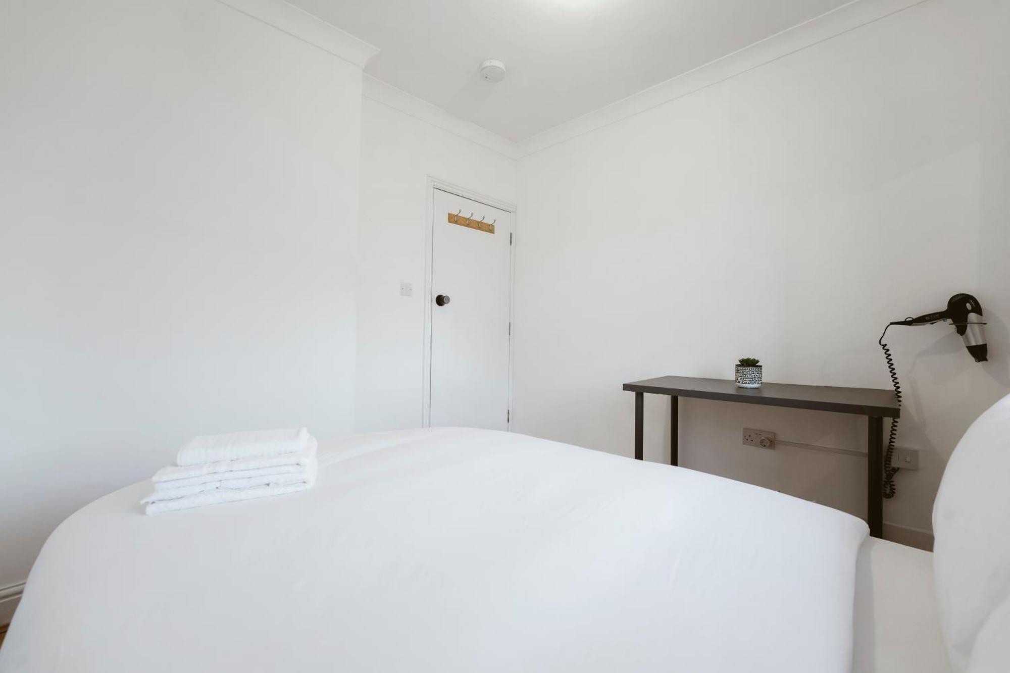 Stratford Double Rooms - 29 London Ngoại thất bức ảnh